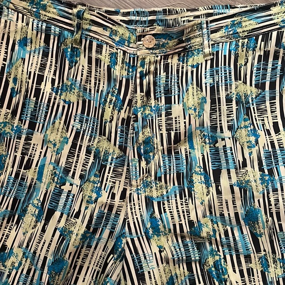 Vintage Collections silk cropped trousers with elastic waist band and zipper - Picture 2 of 7